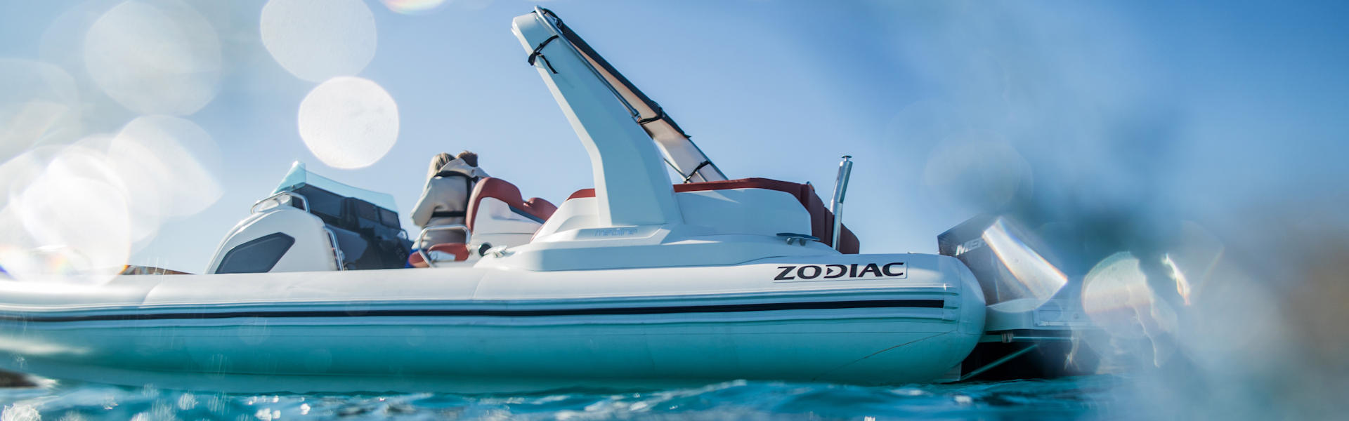 slider-Zodiac-Medline9-white-sainttropez-(60).jpg